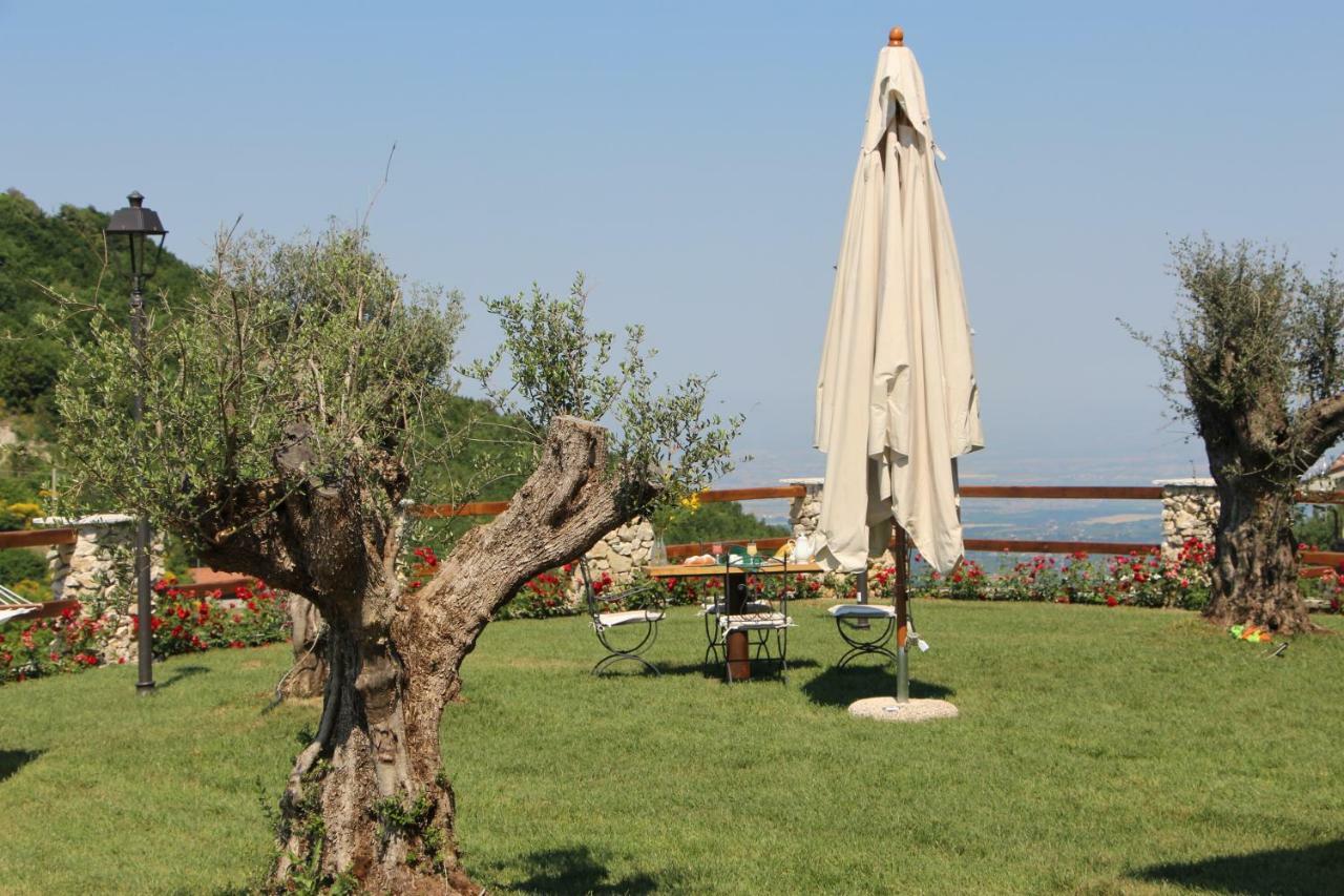 B&B I 4 Sentieri Castel San Pietro Romano Eksteriør bilde